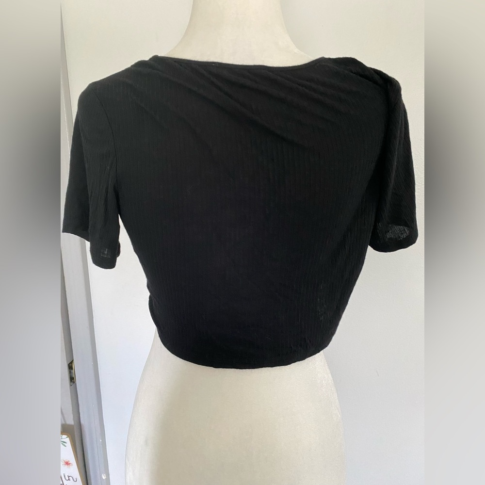 L.A hearts black top 🖤 - Picture 4 of 4
